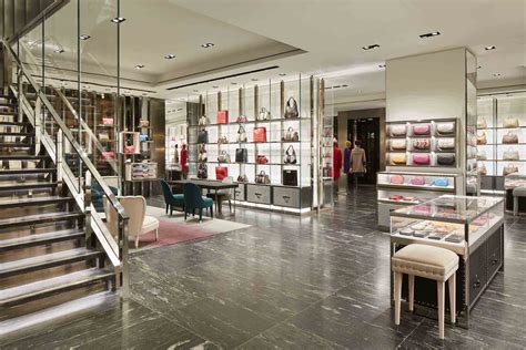 gucci store in chicago illinois|gucci flagship store.